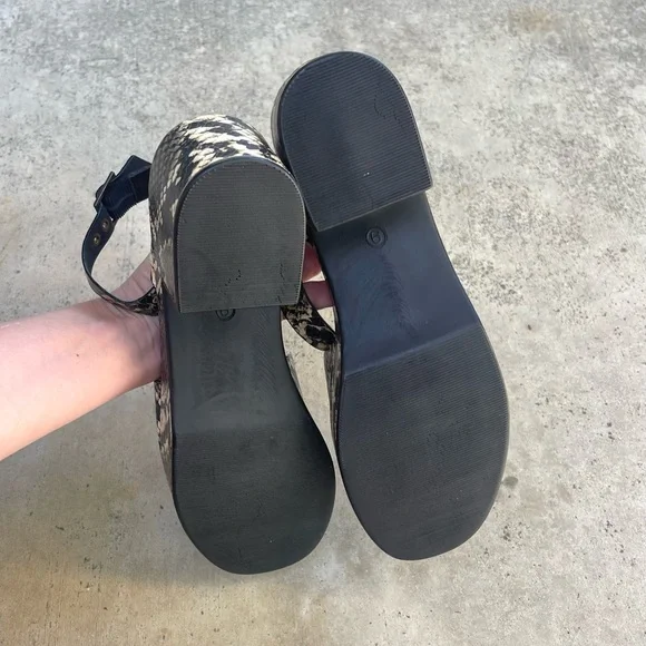 NEW Seychelles Calming Influence Python Snake Platform Sandals NWOB Size 9 - Picture 9 of 9